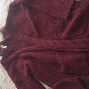 Grecerelle burgundy cardigan  xl
